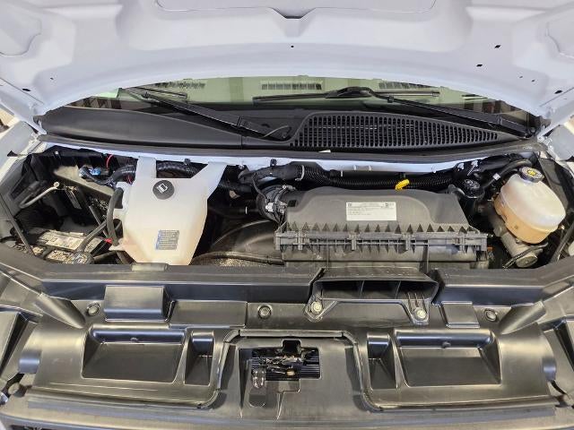 2025 Chevrolet Express Passenger 1LT