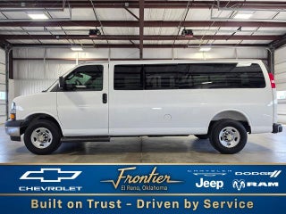 2025 Chevrolet Express Passenger 1LT