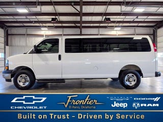 2025 Chevrolet Express Passenger 1LT