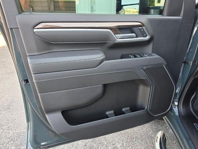 2026 Chevrolet Silverado 3500 HD Chassis Cab LT