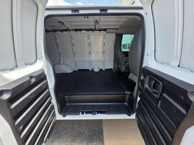 2026 Chevrolet Express Cargo Base