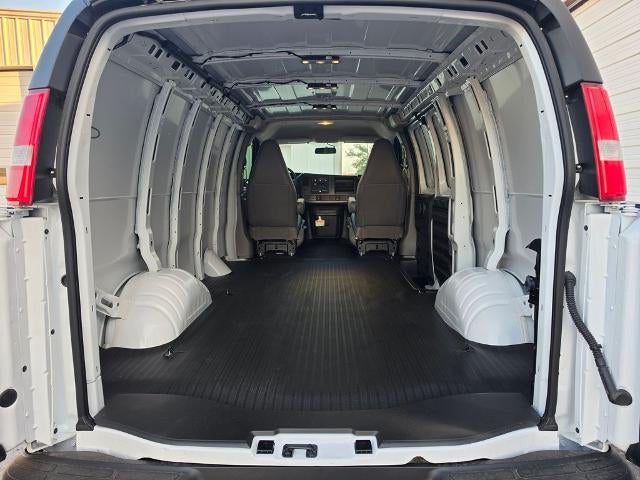 2026 Chevrolet Express Cargo Base