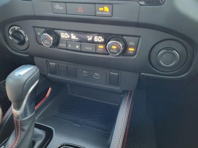 2024 Nissan Frontier Crew Cab PRO-4X 4x4