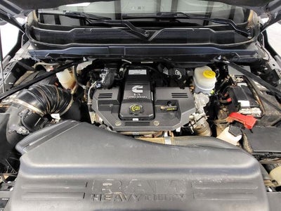 2024 RAM 3500 Laramie Crew Cab 4x4 8' Box