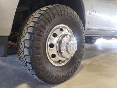 2024 RAM 3500 Laramie Crew Cab 4x4 8' Box