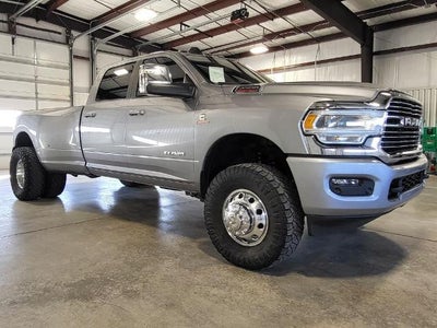 2024 RAM 3500 Laramie Crew Cab 4x4 8' Box