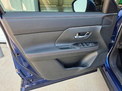 2025 Nissan Kicks SR Intelligent AWD