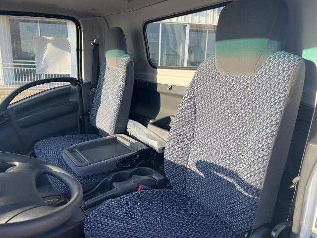 2024 Chevrolet Low Cab Forward 4500 1WT