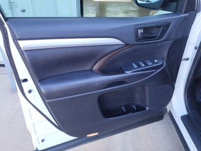 2019 Toyota Highlander LE Plus